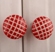 Red Etched Stripe Flat Knob